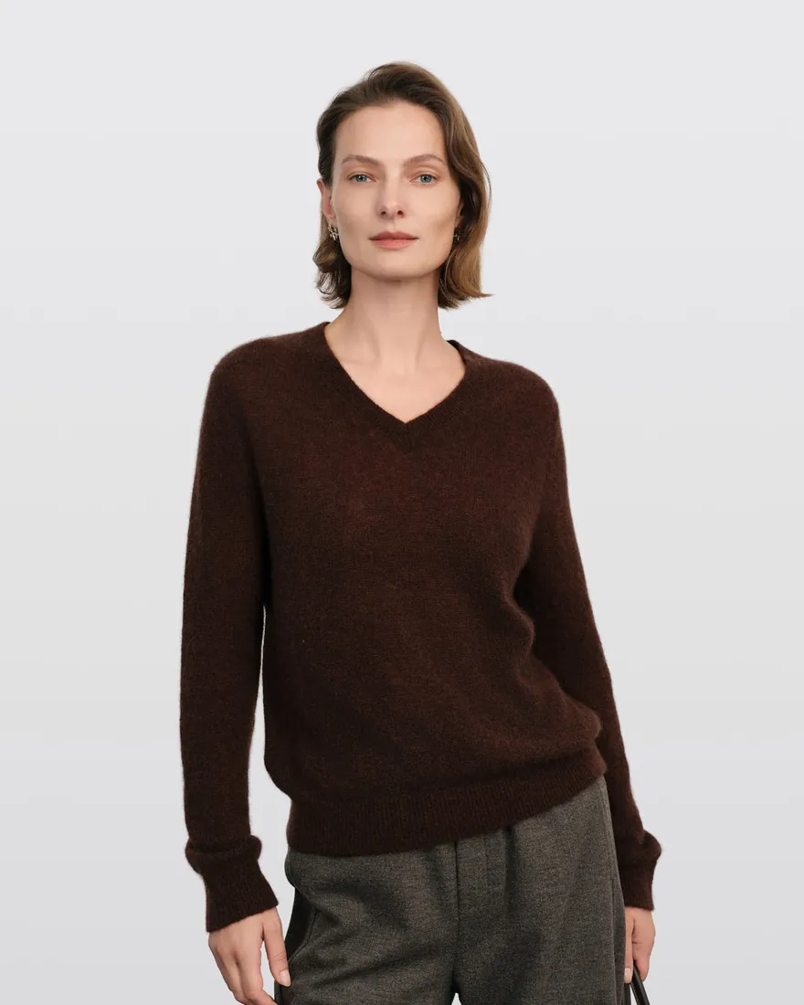Brushed Cashmere-Silk V-Neck Sweater in brown